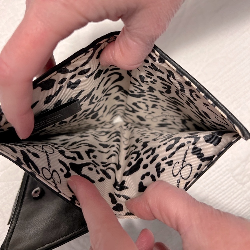 Jessica Simpson Wallet - Picture 5 of 6